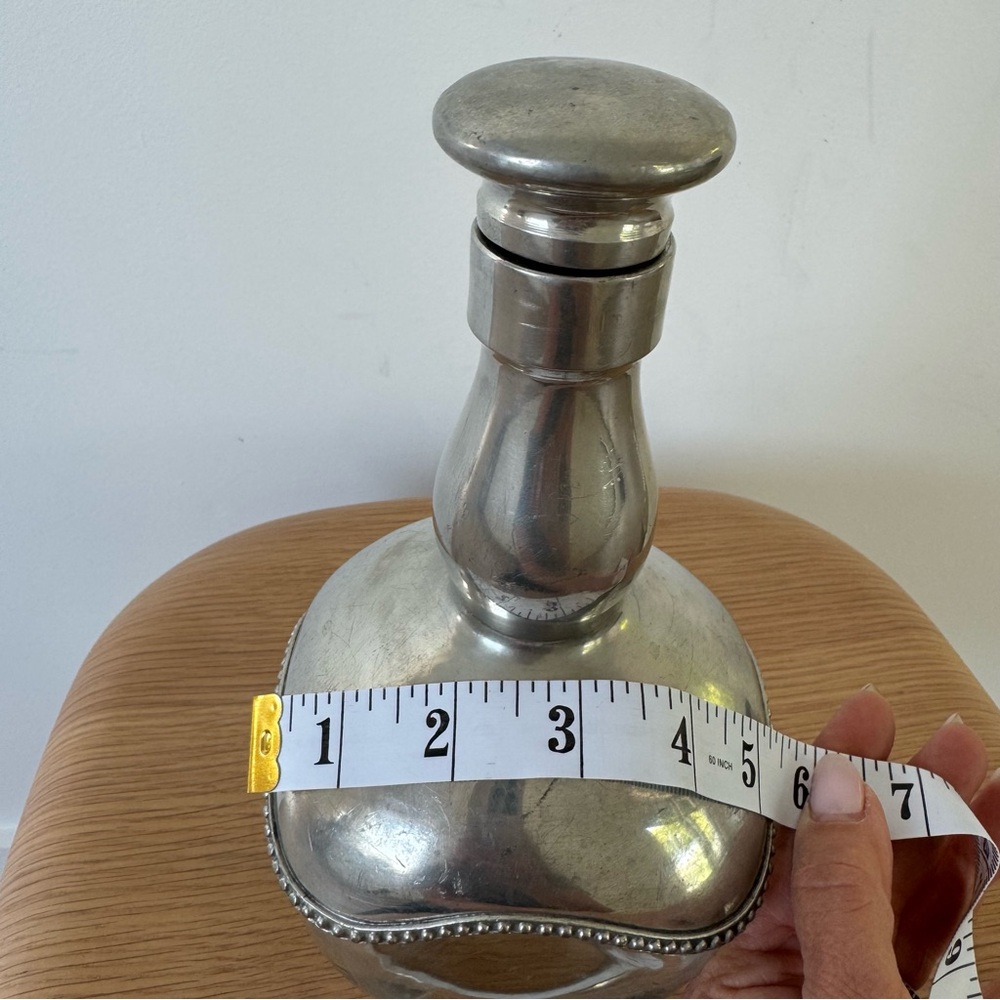 Antique / Vintage Malta Decanter Clear Glass and Pewter Made in France - Picture 8 of 10